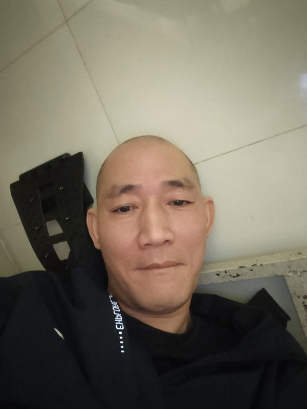 hdj的第一张照片--广元闪婚服务中心